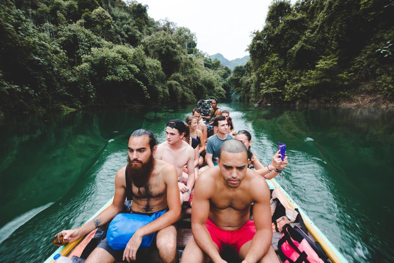 Khaosok Secret Hostel Khao Sok National Park Exterior photo