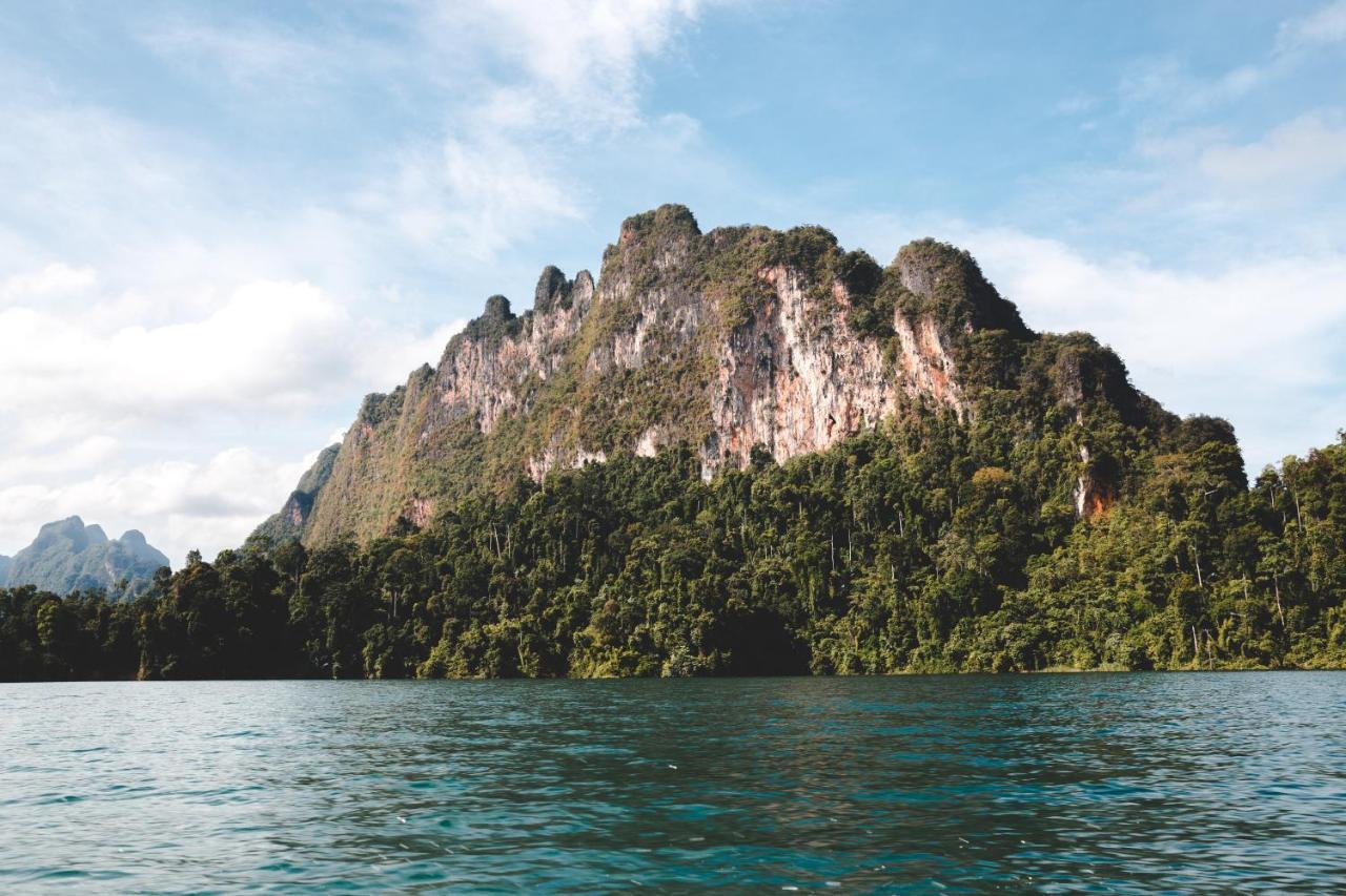 Khaosok Secret Hostel Khao Sok National Park Exterior photo