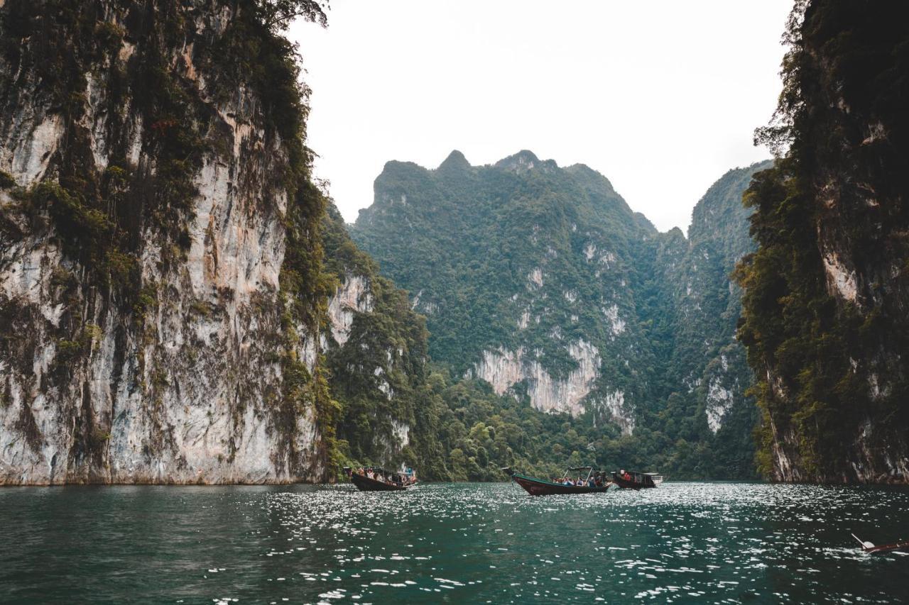 Khaosok Secret Hostel Khao Sok National Park Exterior photo