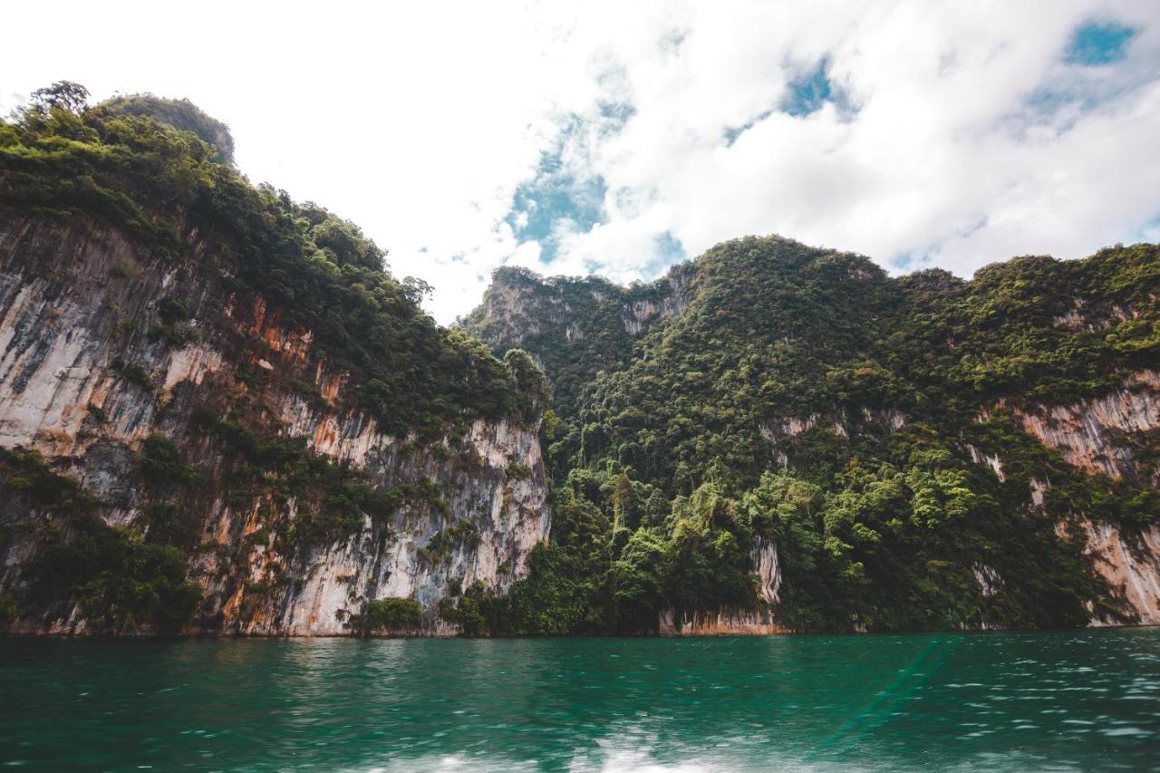 Khaosok Secret Hostel Khao Sok National Park Exterior photo